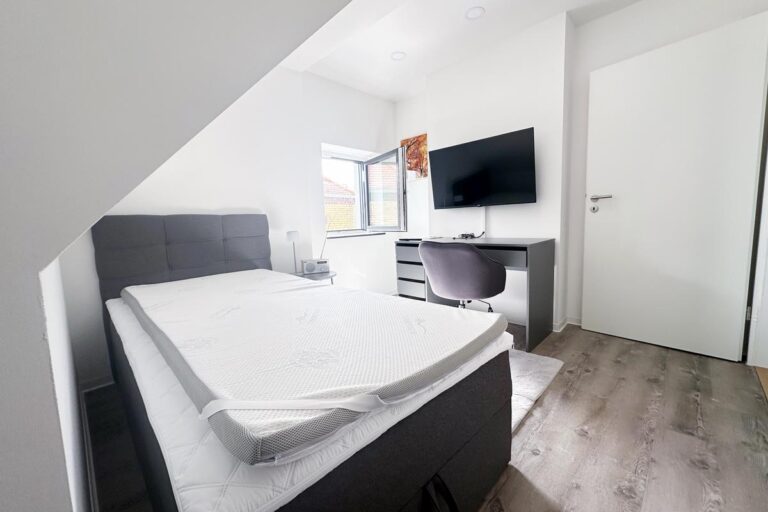 Geräumiges Schlafzimmer im HT Appartement Nr. 4